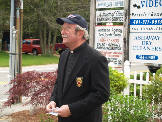 OPEN HOUSE  5/31/2009  Father Jim Farley giving the blessing